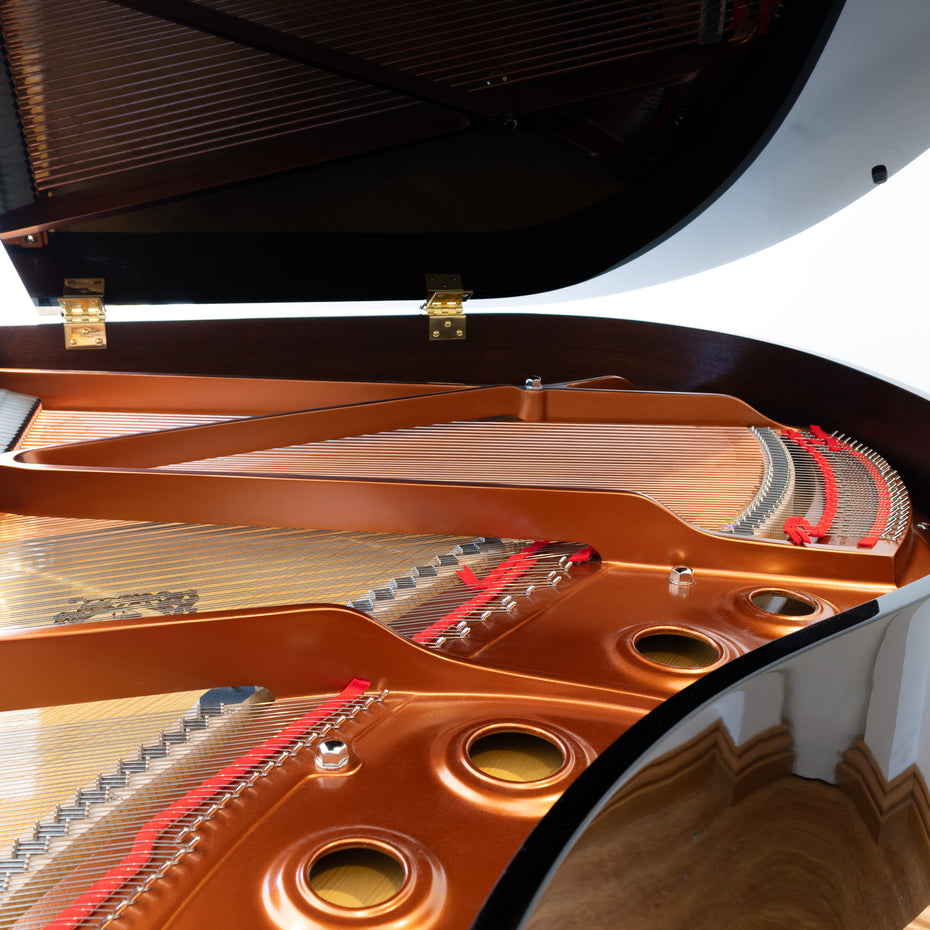 GB1K - Yamaha GB1K grand piano Polished Ebony