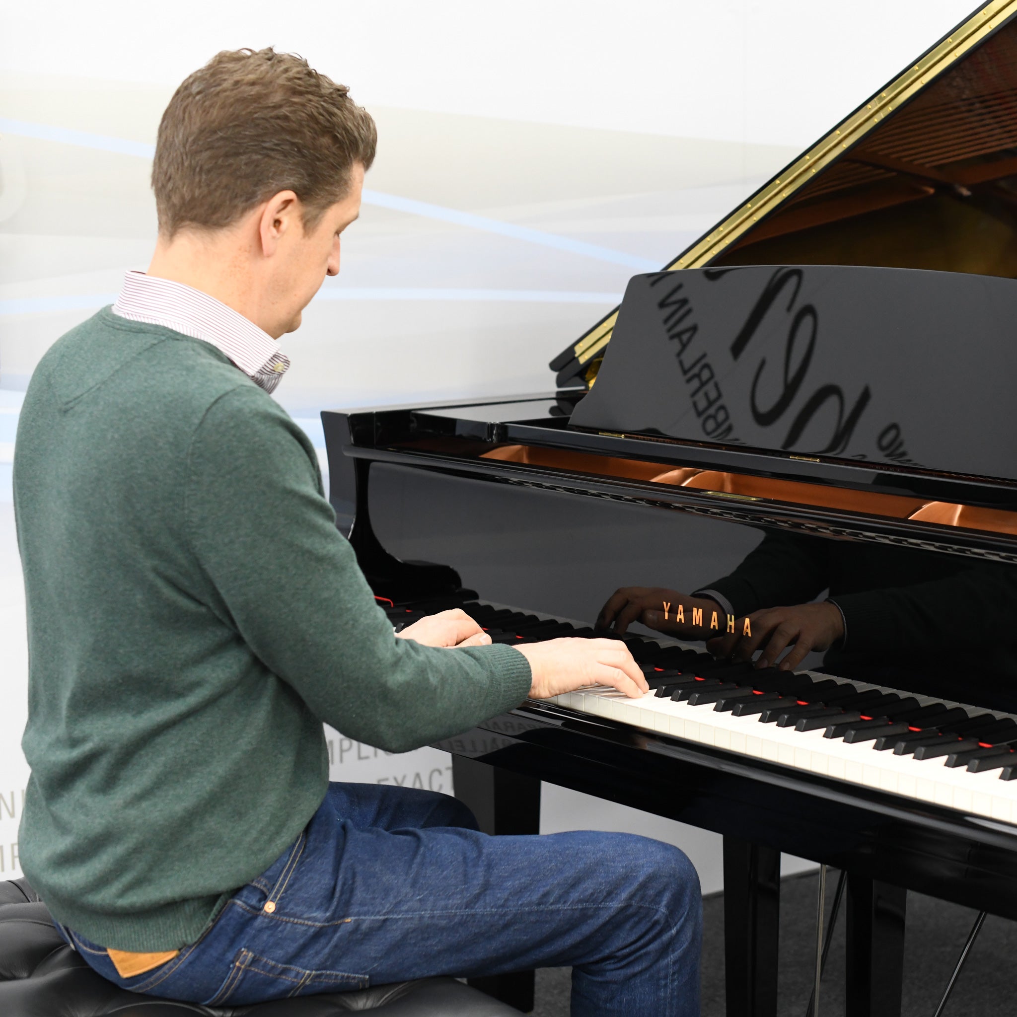 C6X-PE,C6X-PM,C6X-PWH,C6X-SAW,C6X-SE - Yamaha C6X Grand Piano Polished Ebony / A1