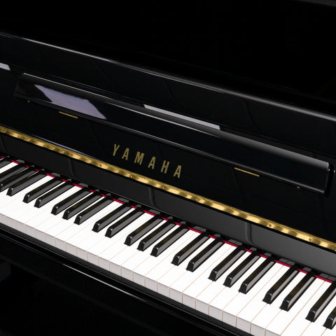 B3E,B3E-PWH,B3E-PM,B3E-PEC - Yamaha b3 upright piano Polished Ebony