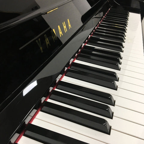 U3S,U3S-PWH,U3S-PM - Yamaha U3S upright piano Polished Ebony
